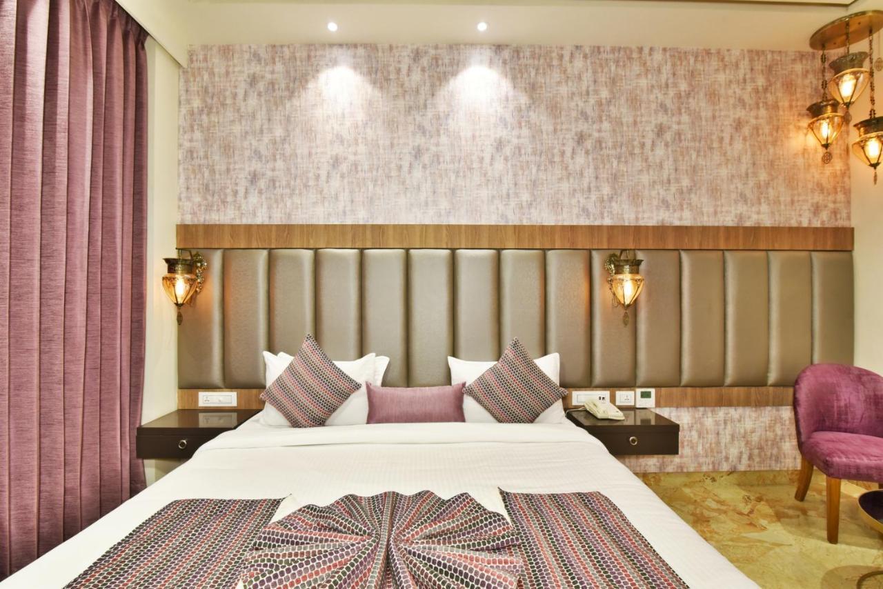 Hotel Infa Amritsar Buitenkant foto