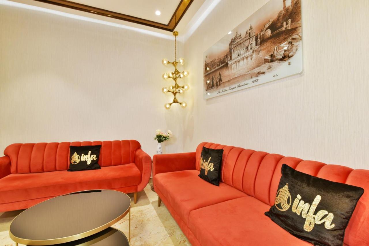 Hotel Infa Amritsar Buitenkant foto