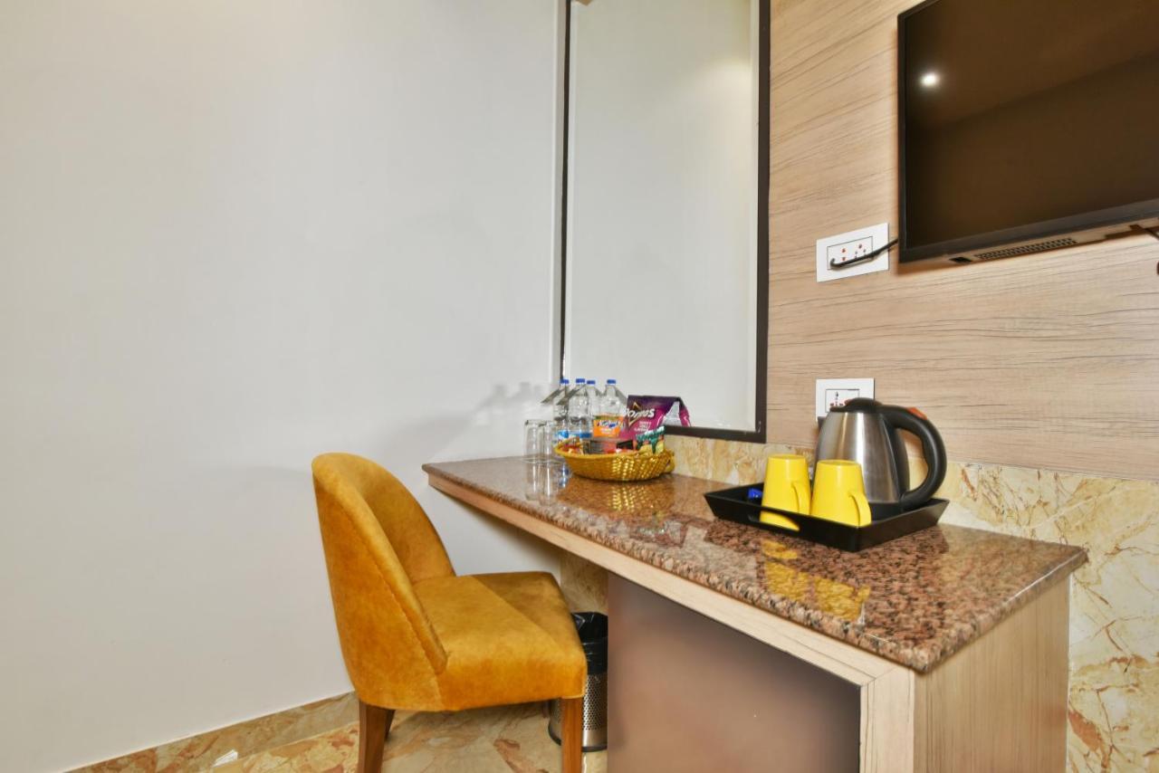 Hotel Infa Amritsar Buitenkant foto