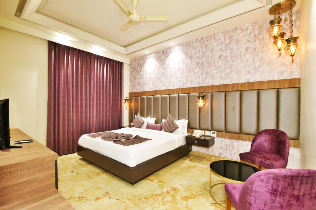 Hotel Infa Amritsar Buitenkant foto