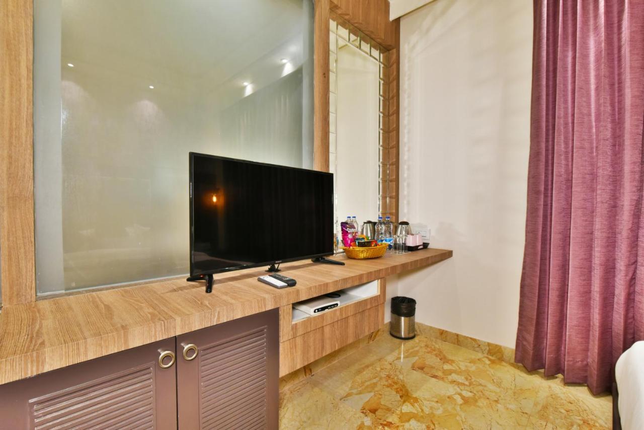 Hotel Infa Amritsar Buitenkant foto