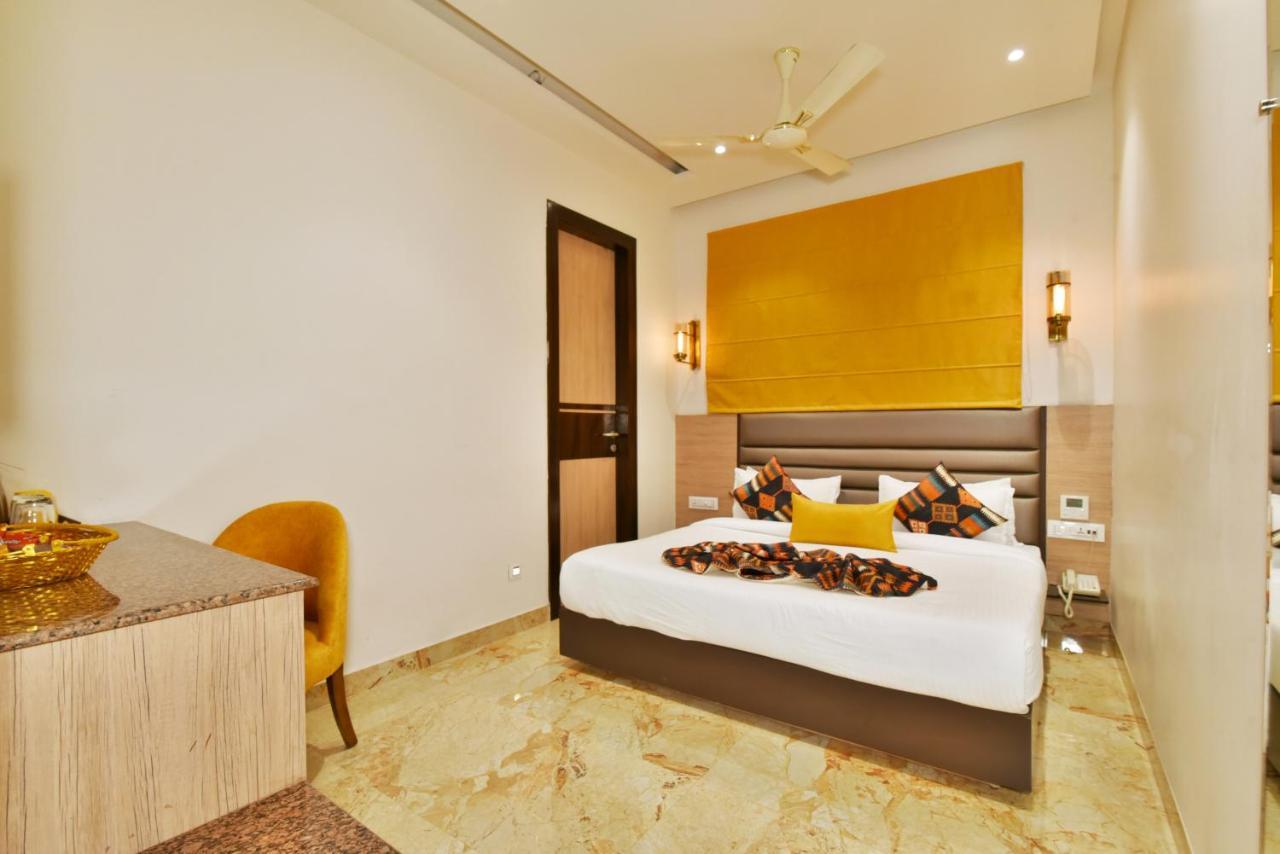 Hotel Infa Amritsar Buitenkant foto