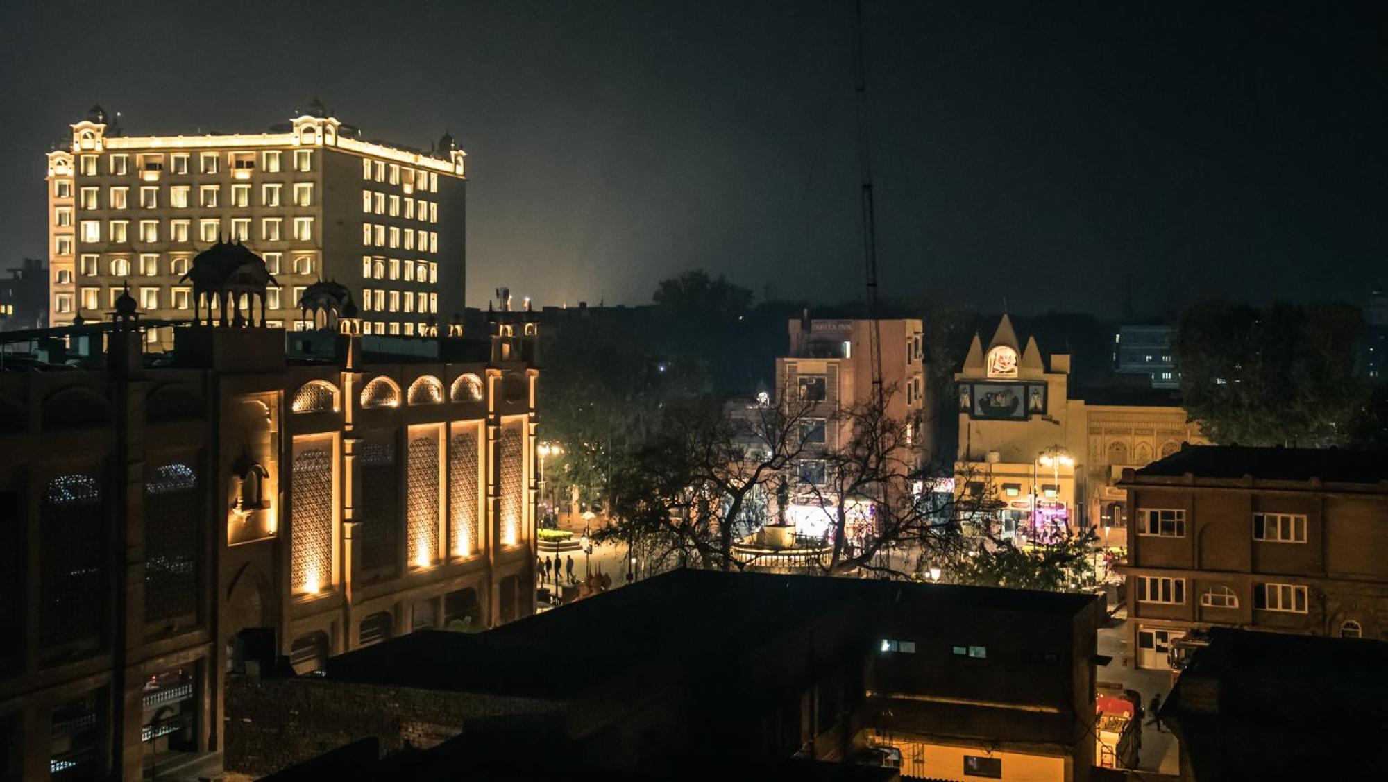 Hotel Infa Amritsar Buitenkant foto